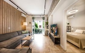 Stunning Αpartment Ιn Τhe Heart Athens.